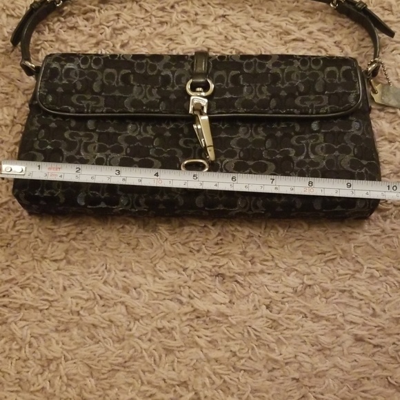 Handbag - Picture 7 of 8